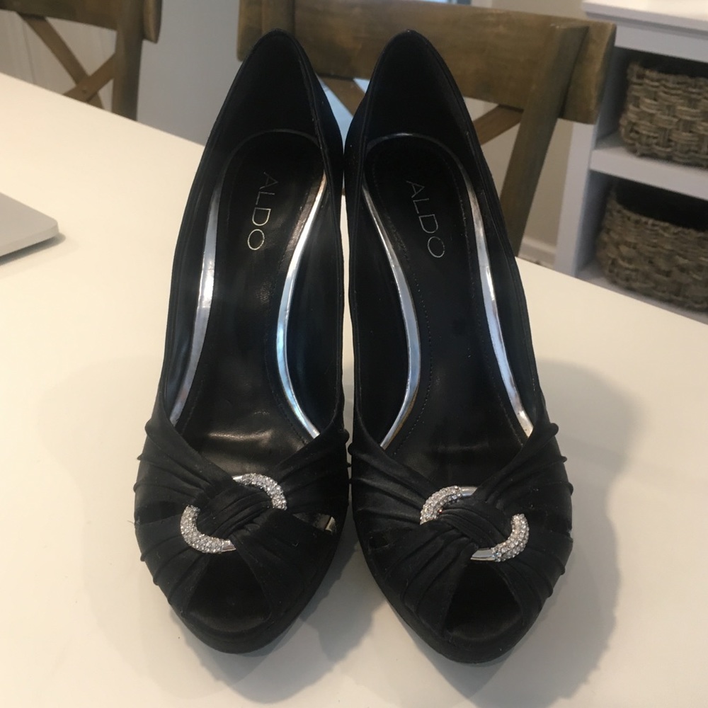 Black heals